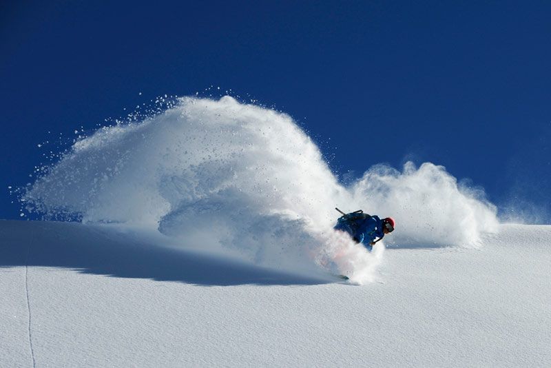 Aline Bock about splitboarding and risk management