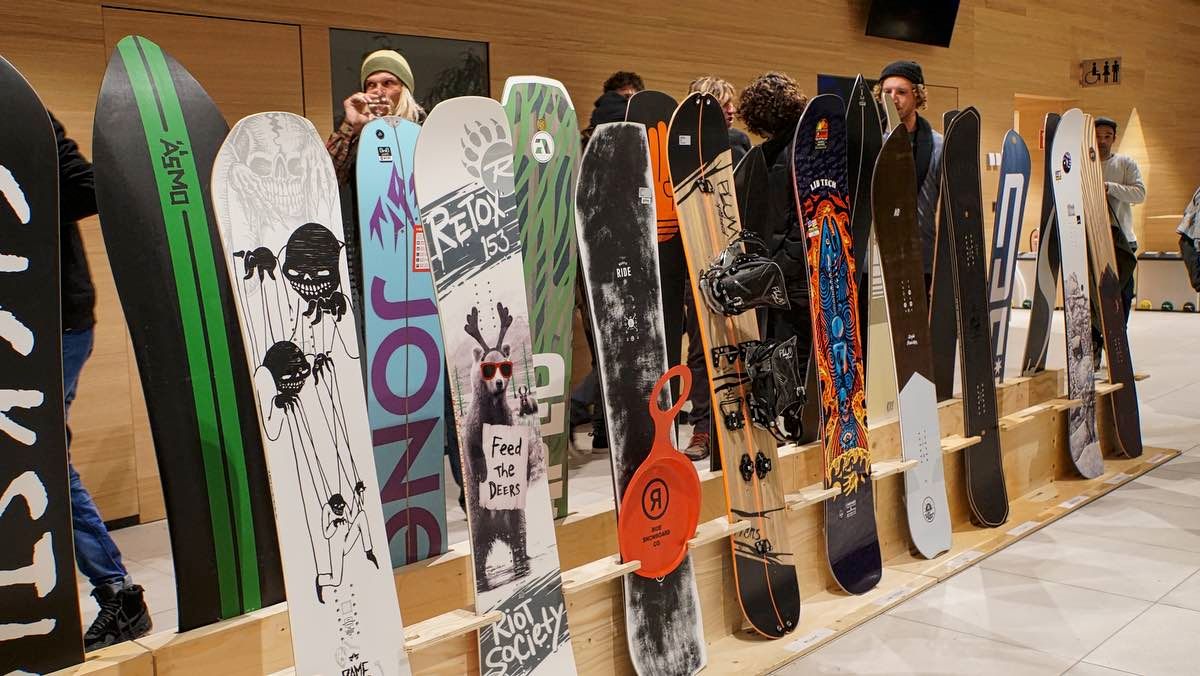 Do you find the two Splitboards? Do you find the two Splitboards? Suchspiel