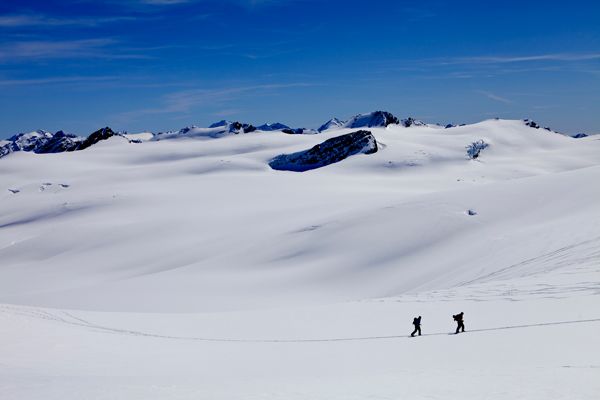 Splitboard in Hike-Mode Splitboard hiking on the glacier