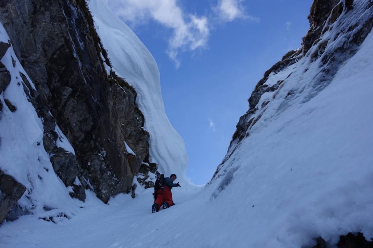 One more Whiskey for the road 2 Aufstieg im Couloir