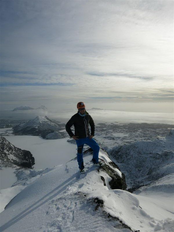 1000 Inseln – 5 Touren – eine Reise: Lofoten im April