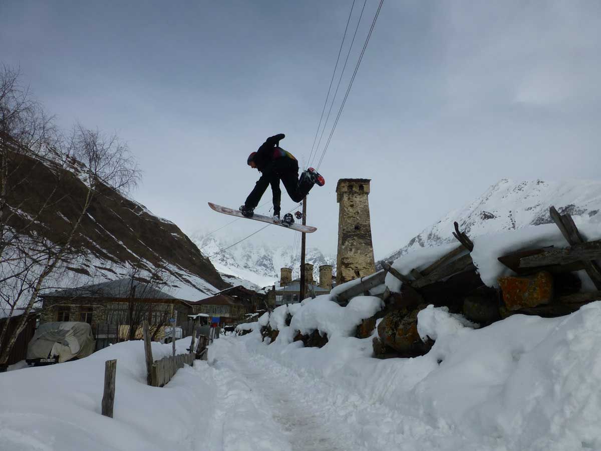 jumping ushguli