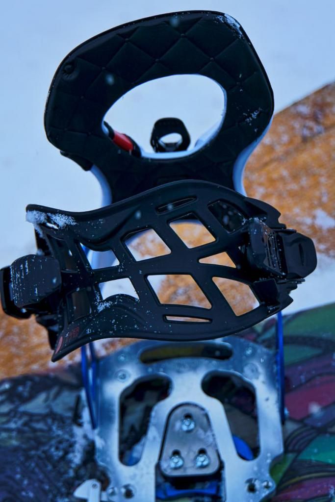 Rossignol Super Strap an Plum Rossi Colab Bindung Rossignol Super Strap an Plum Rossi Colab Bindung
