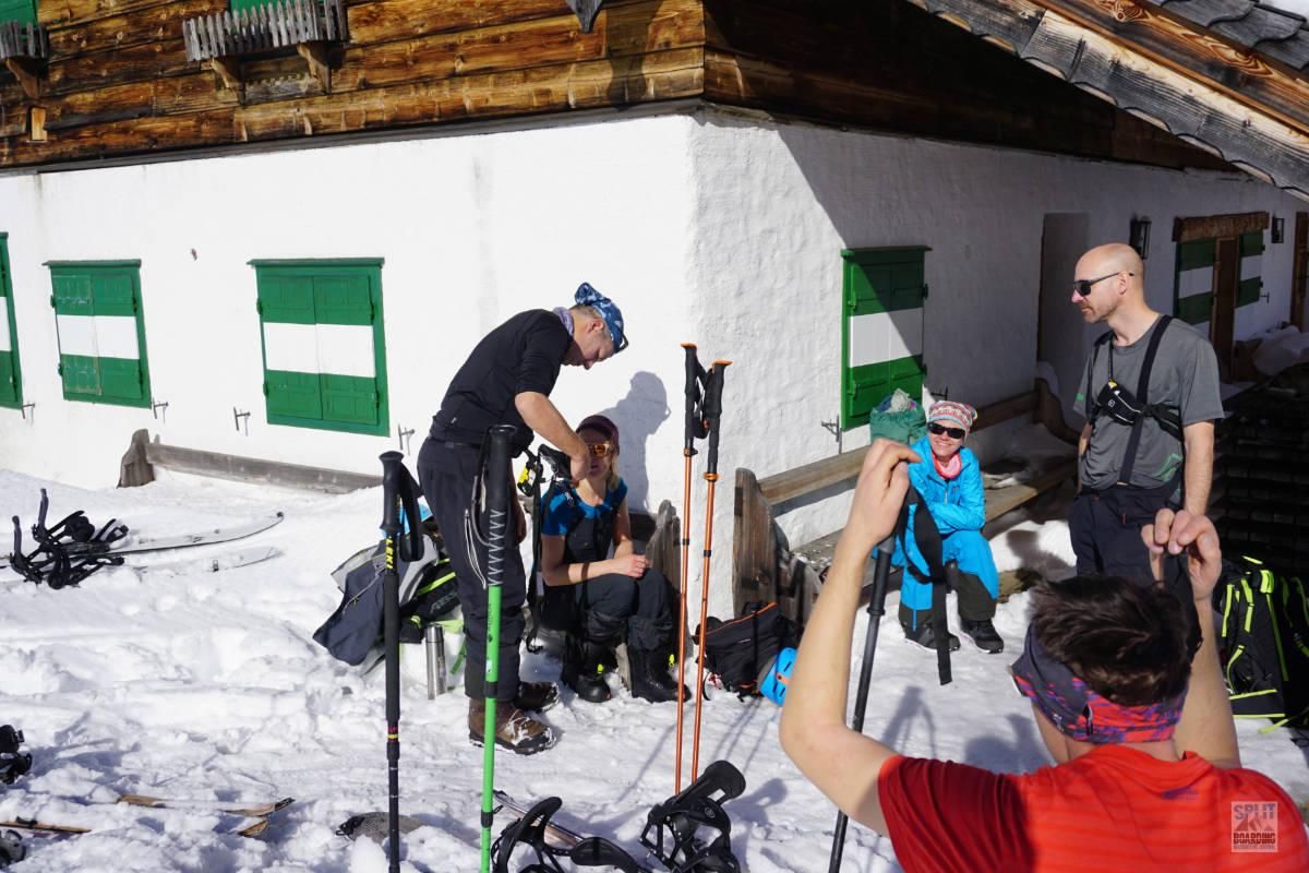 Päuschen an der Alm Müde vom Vorabend