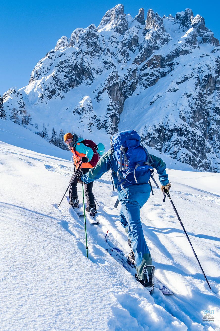 Splitboard Test 21-22 Action 8 Schön hinterher laufen