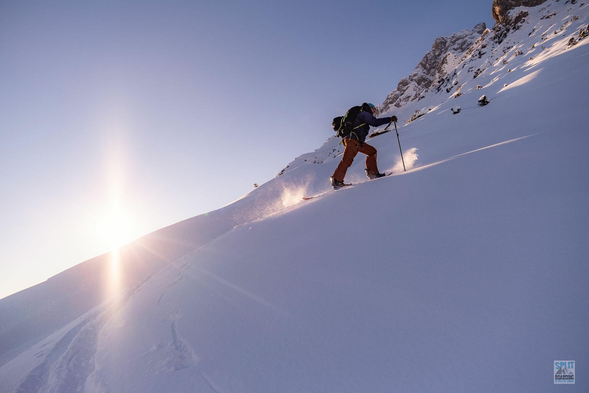 Splitboard Test 21-22 Aufstieg bei feinstem Wetter