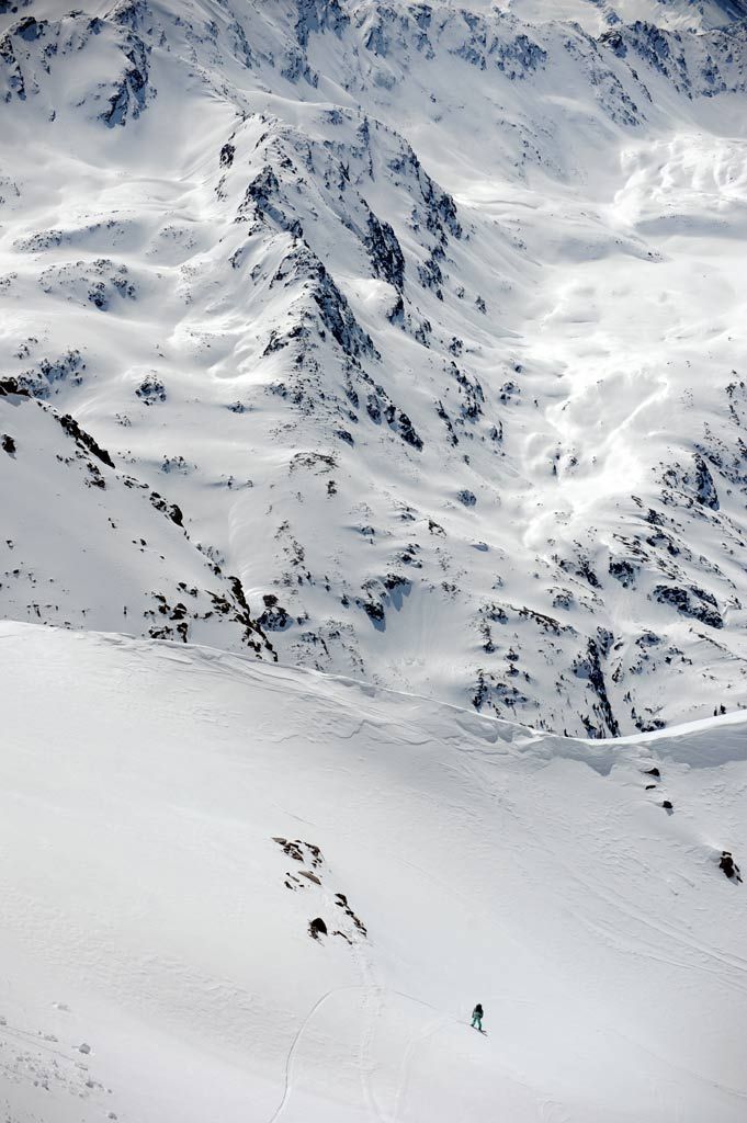 Aline Bock Splitboard riding. Pic Alex Papis Splitboard Aline is having fun