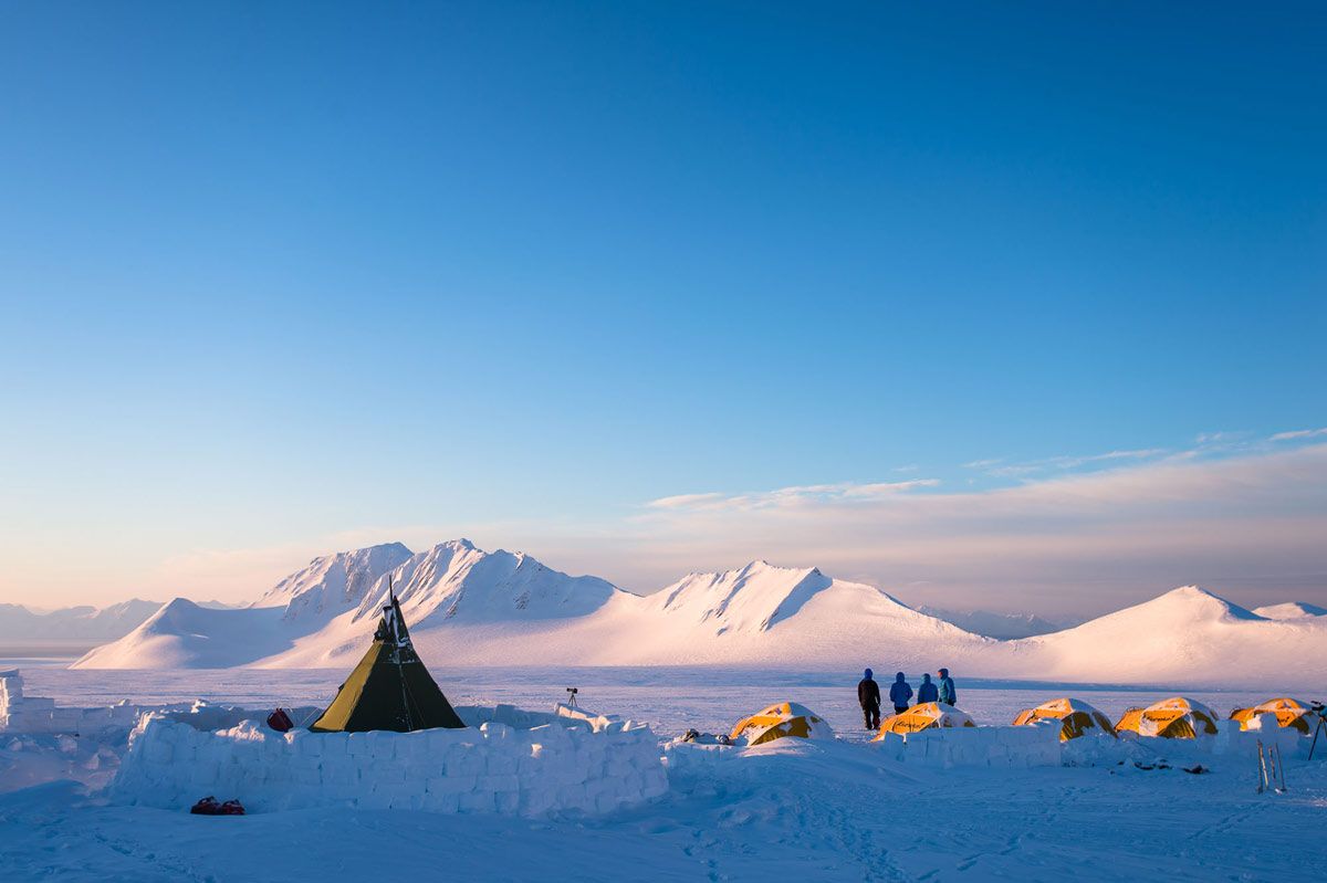 Splitboard Expeditions at the Arctic Circle, Basecamping Splitboard Expeditions at the Arctic Circle, Basecamping