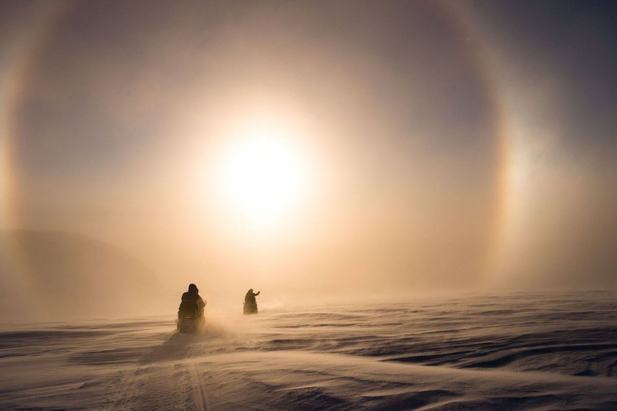 Splitboard Expeditions at the Arctic Circle, light games Splitboard Expeditions at the Arctic Circle, light games