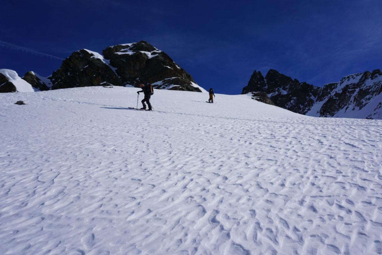 Our own tracks ascending Splitboarding at Arlberg opening tracks