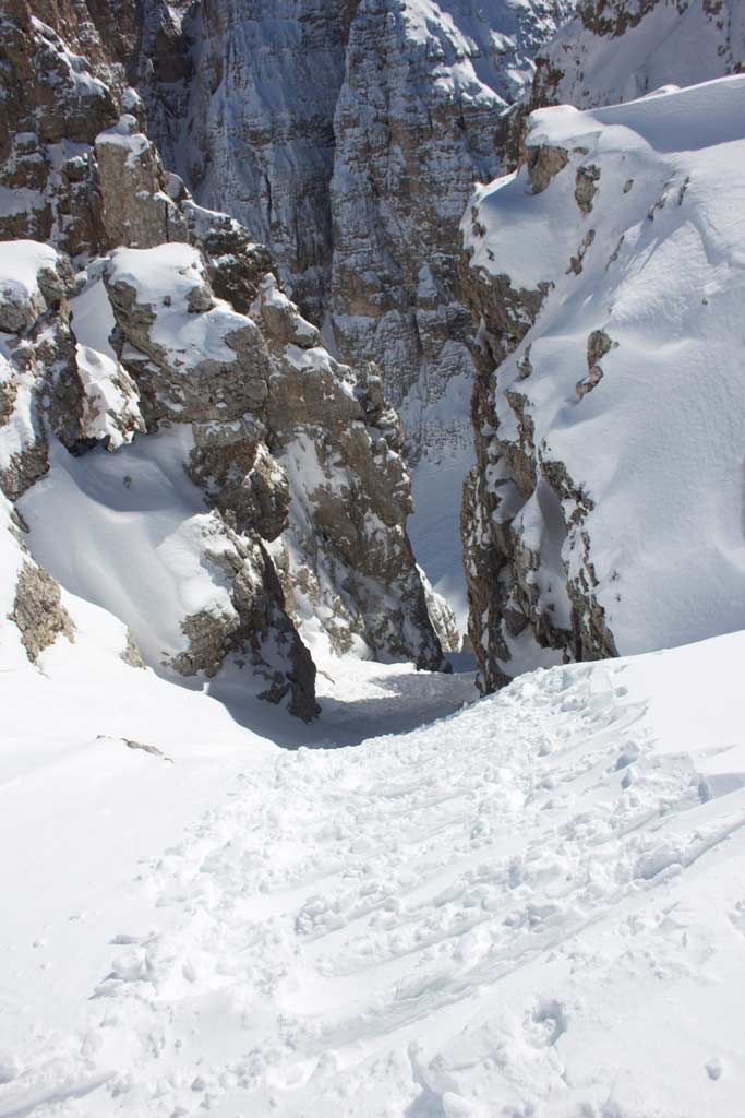 Steil und Eng, kein Durchkommen No way out through this!