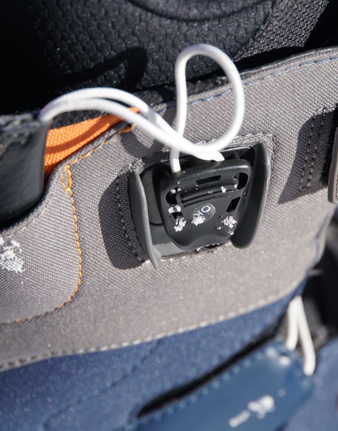  FLD Base schützt die Lacing Clips