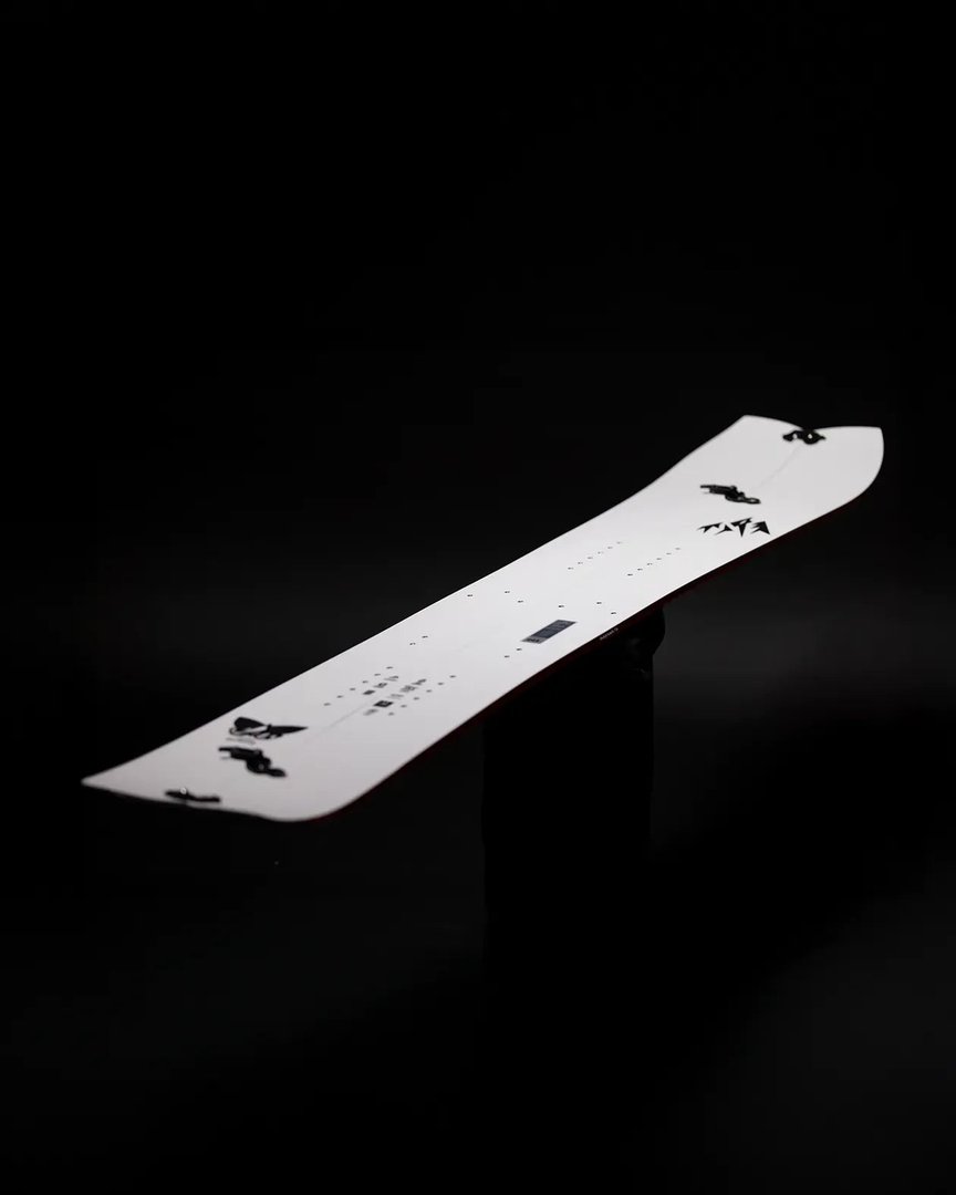 Jones Snowboards Ultralight Butterfly Splitboard - Detail 6 Jones Snowboards Ultralight Butterfly Splitboard - Ansicht 6