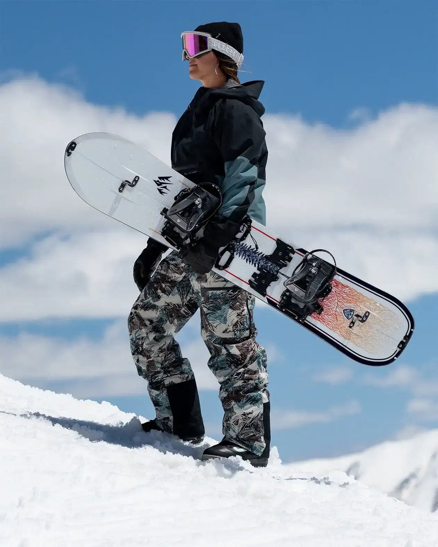 Jones Snowboards Women's Dream Weaver 2.0 Splitboard 4.7 - Detail 3 Jones Snowboards Women's Dream Weaver 2.0 Splitboard 4.7 - Ansicht 3