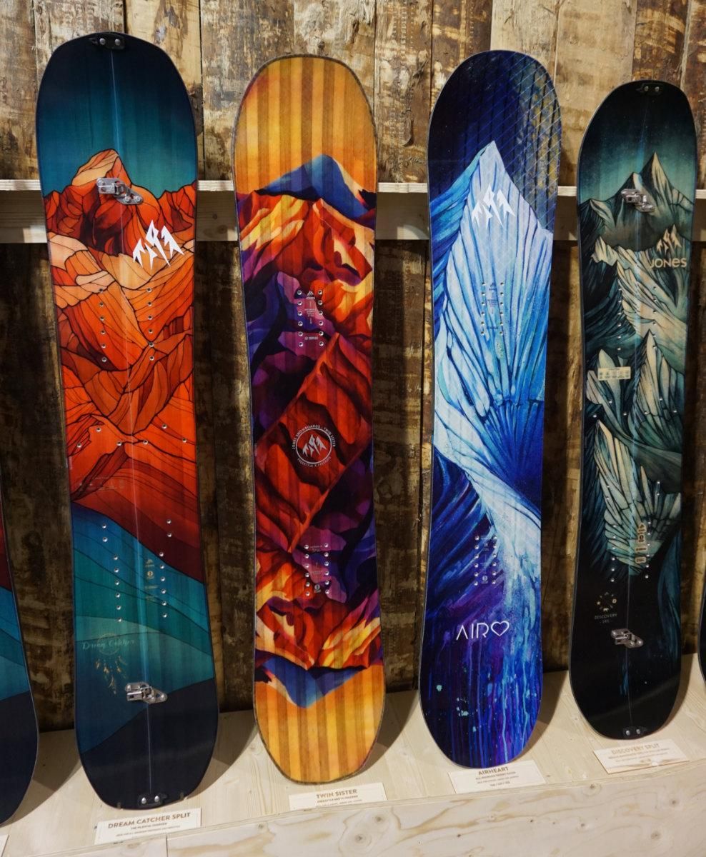 Jones Snowboards Left: Dreamcatcher Split