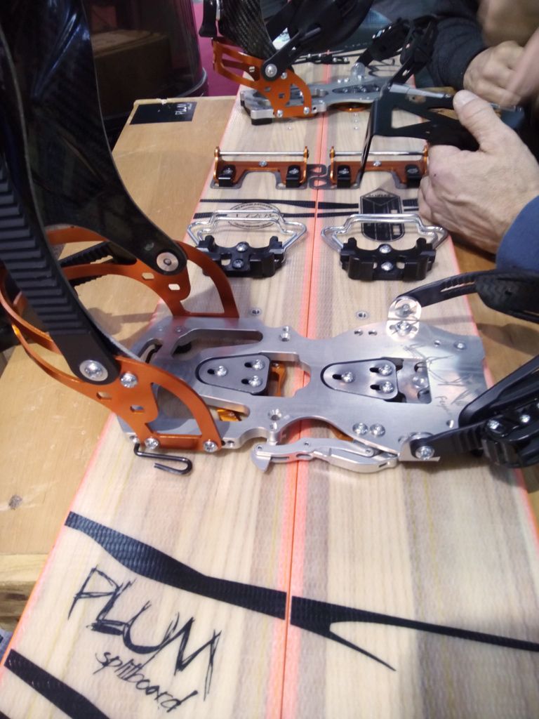 Plum TALPS Splitboard and Feyan Bindings