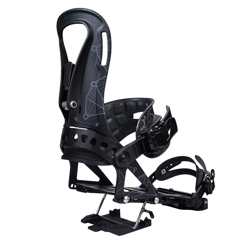 Spark Arc schwarz von schräg hinten mit Steighilfe