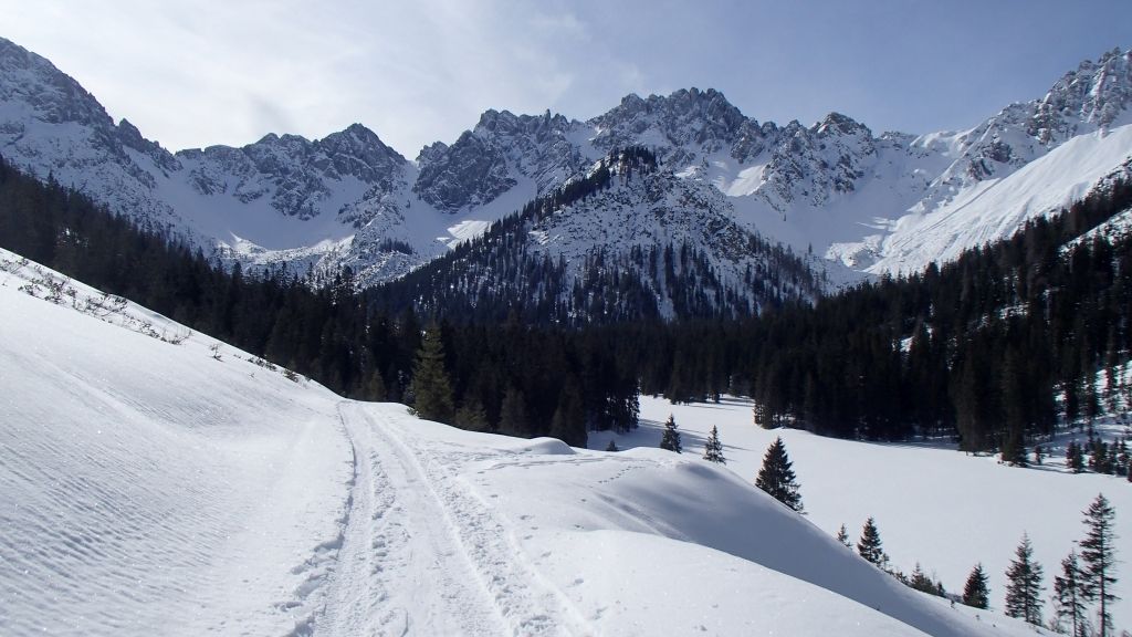 Kuhlochscharte (-spitze) Kuhlochscharte (-spitze)