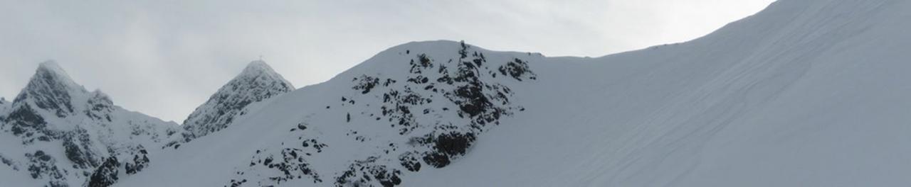 Sagtaler Spitze (Standkopf)