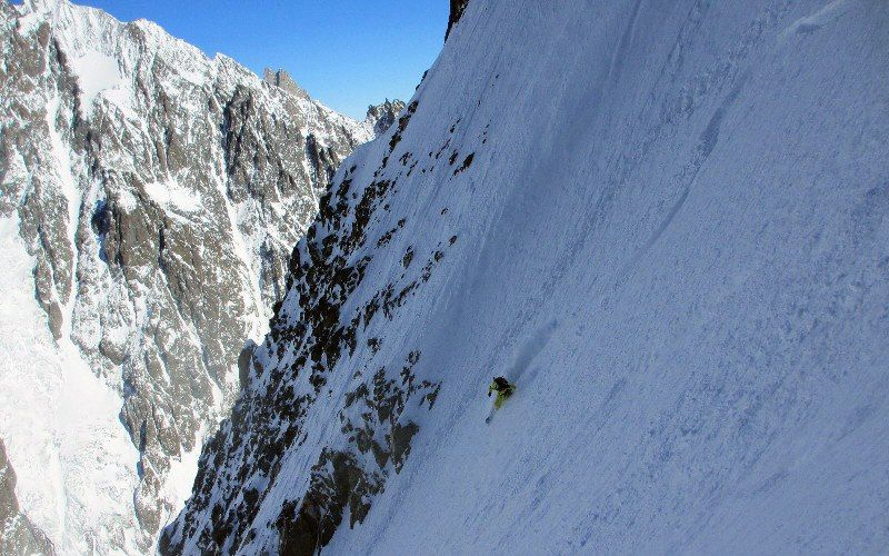 Steep wall splitboard riding Steep wall splitboard riding