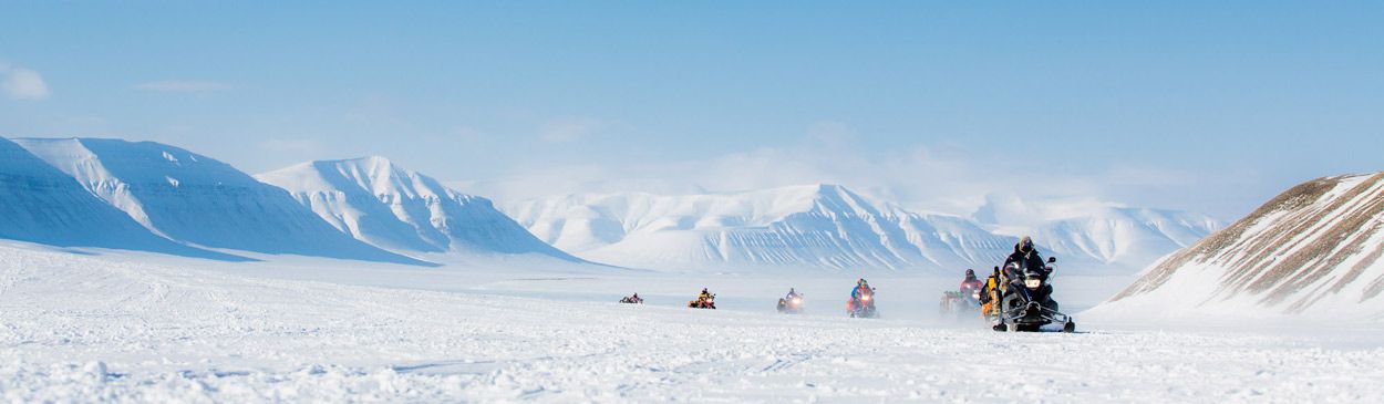 Splitboarding am Polarkreis - Transport in die Wildnis